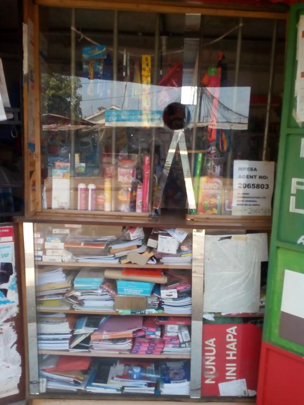 Picture 3 of Mackys bookshop and stationery