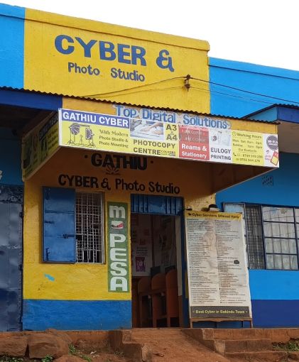 Top Digital Solutions Cyber & Photo Studio