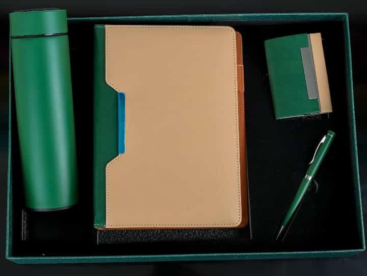 Picture 1 of Executive Corporate Gift Sets