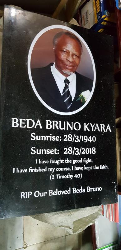 Picture 2 of Memorial Marble Plaques Engraving