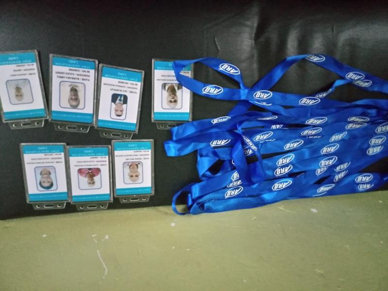 Picture 2 of Plastic Students & Staff IDs Printing